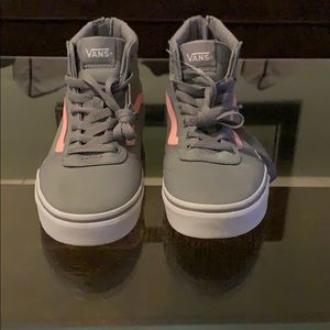 Old skool girls vans